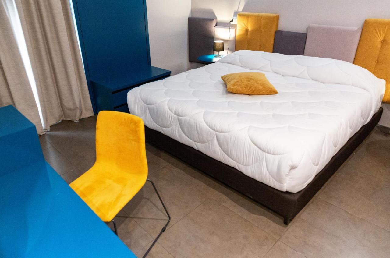 Hotel Eubea Reggio di Calabria Bagian luar foto