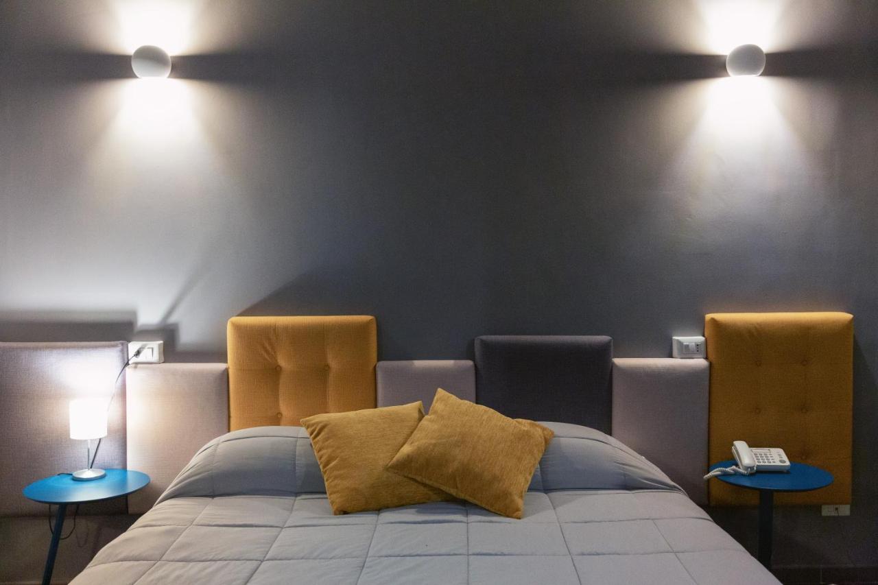 Hotel Eubea Reggio di Calabria Bagian luar foto