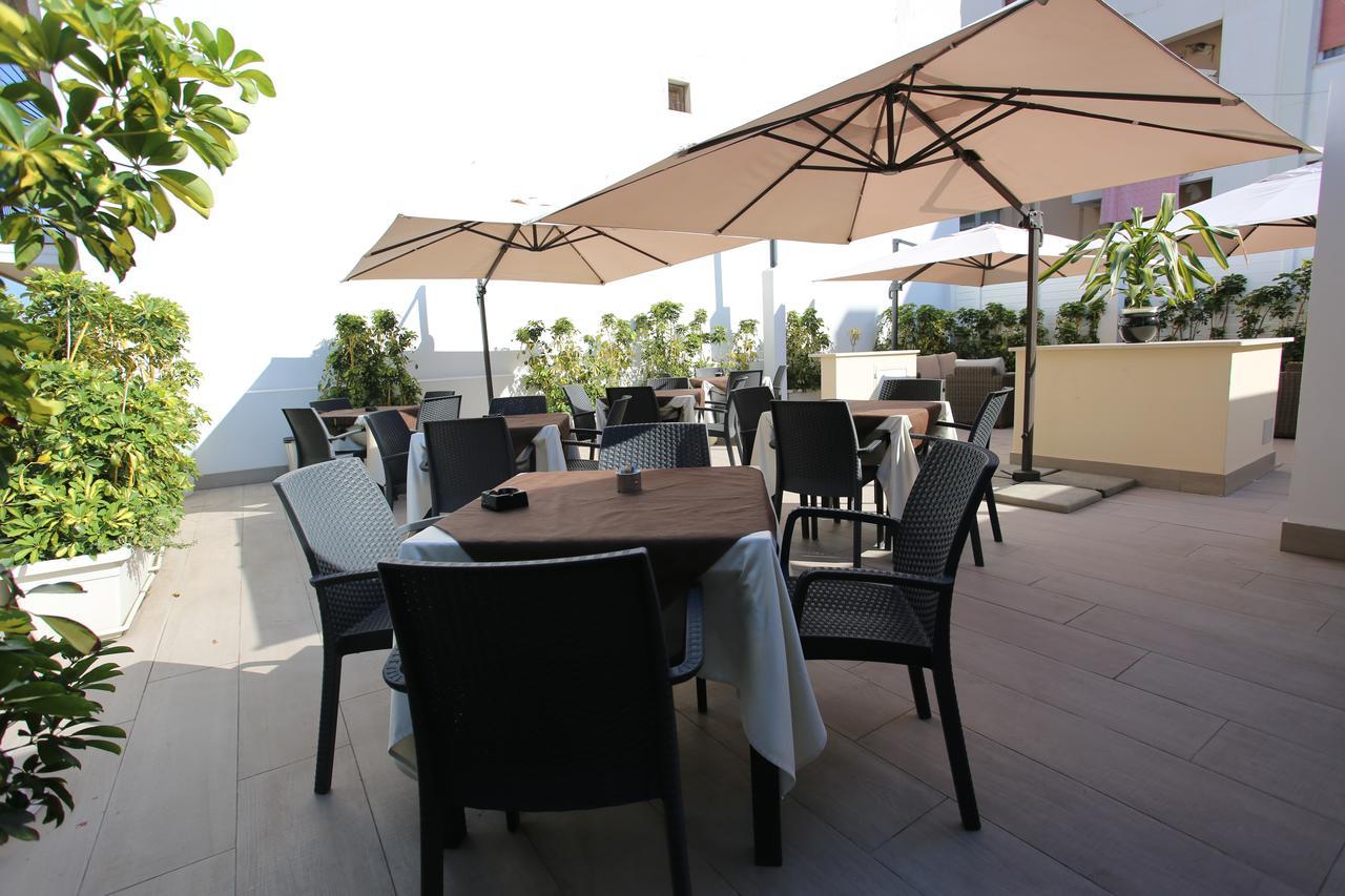 Hotel Eubea Reggio di Calabria Bagian luar foto