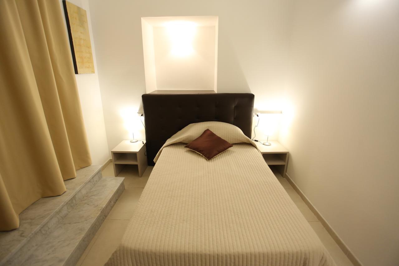Hotel Eubea Reggio di Calabria Bagian luar foto